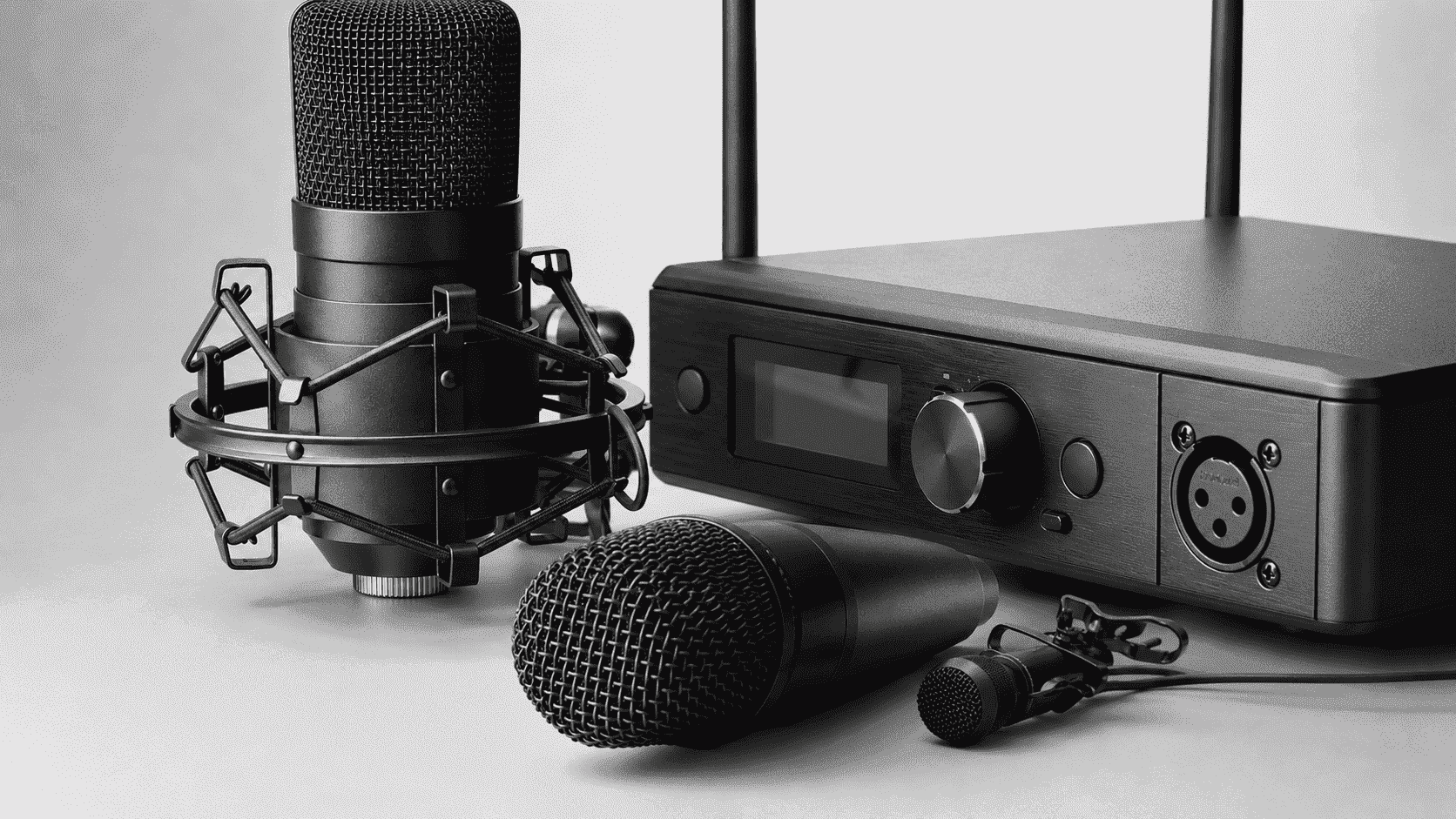 Flexible Hybrid USB-C & XLR Connectivity