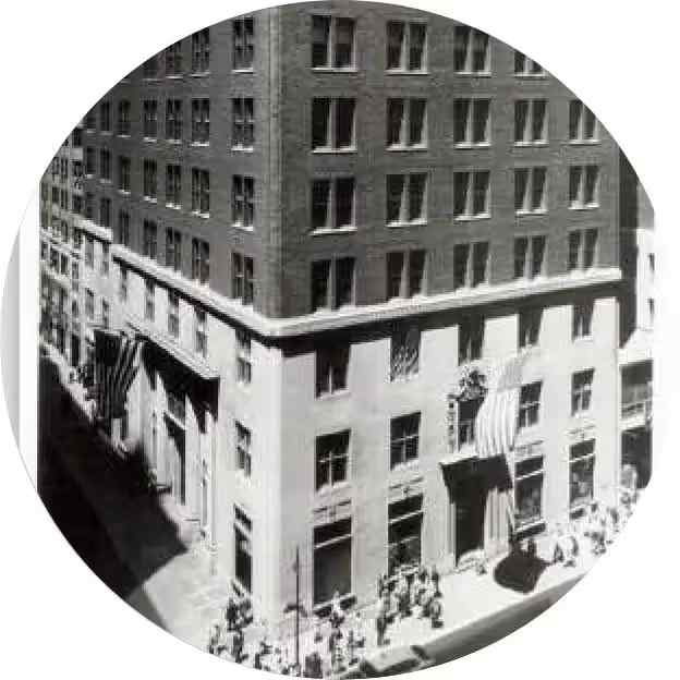 1915