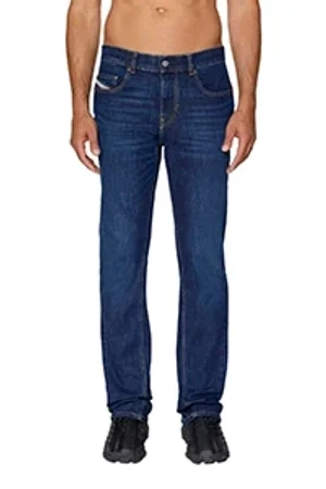 BOOTCUT