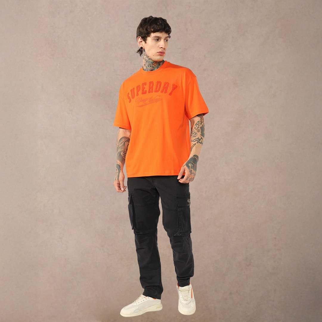 CARGOS