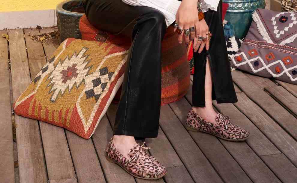 Retro Glamour: The Revival of Platform Wedges in Modern Fashion