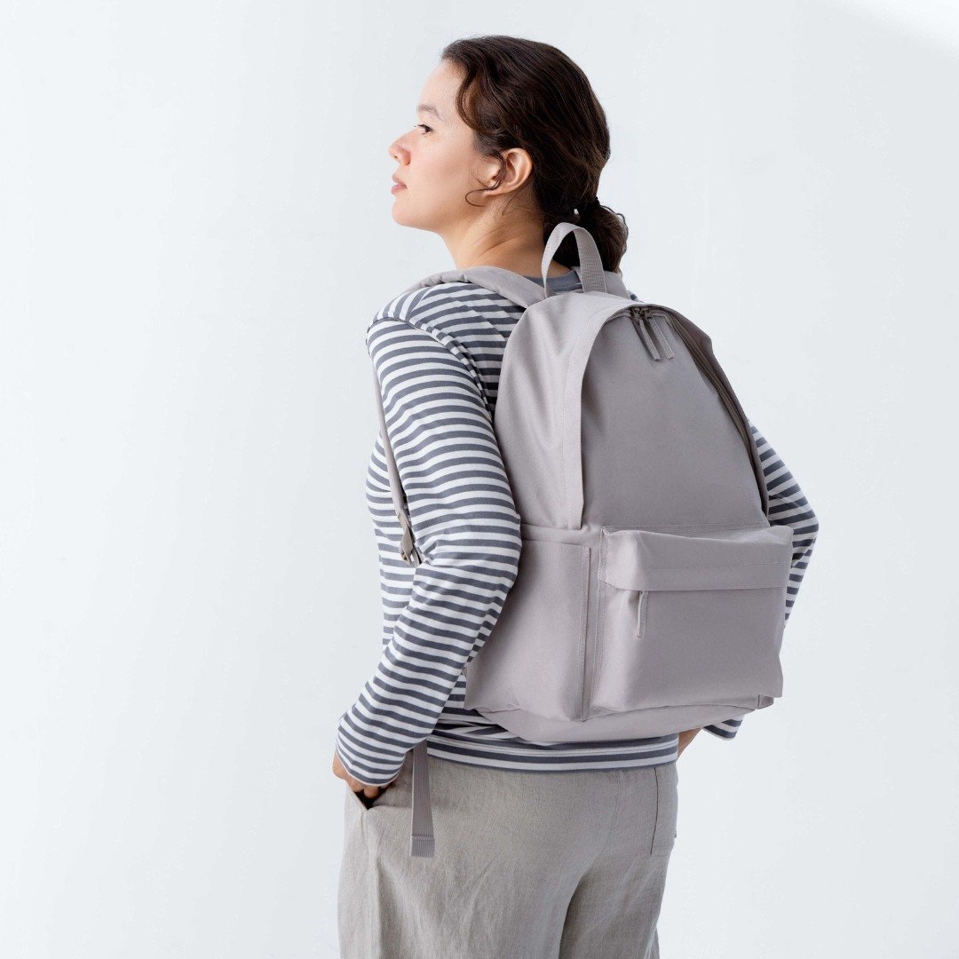 Backpacks & Shoulder Bags