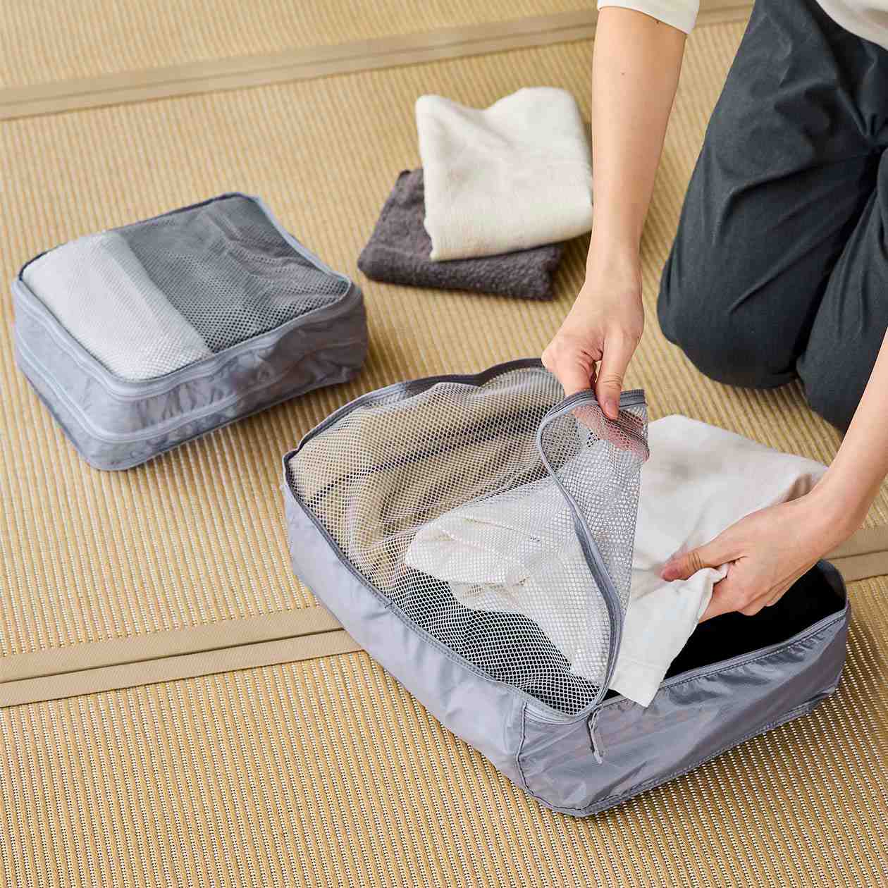 Gusset Case
