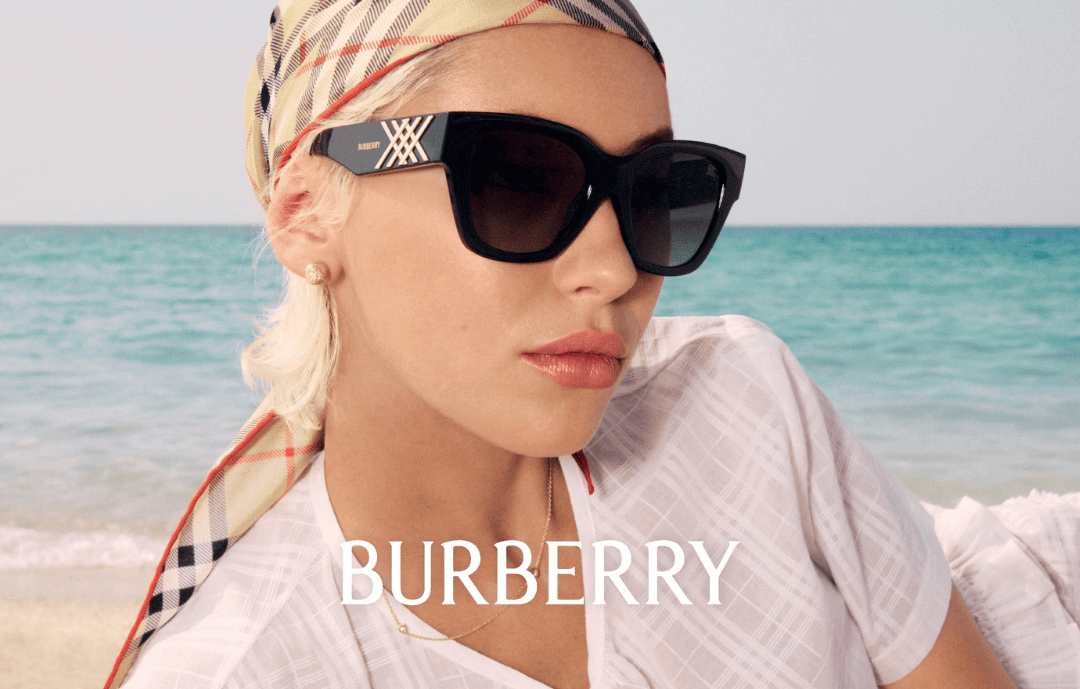 Burberry hover
