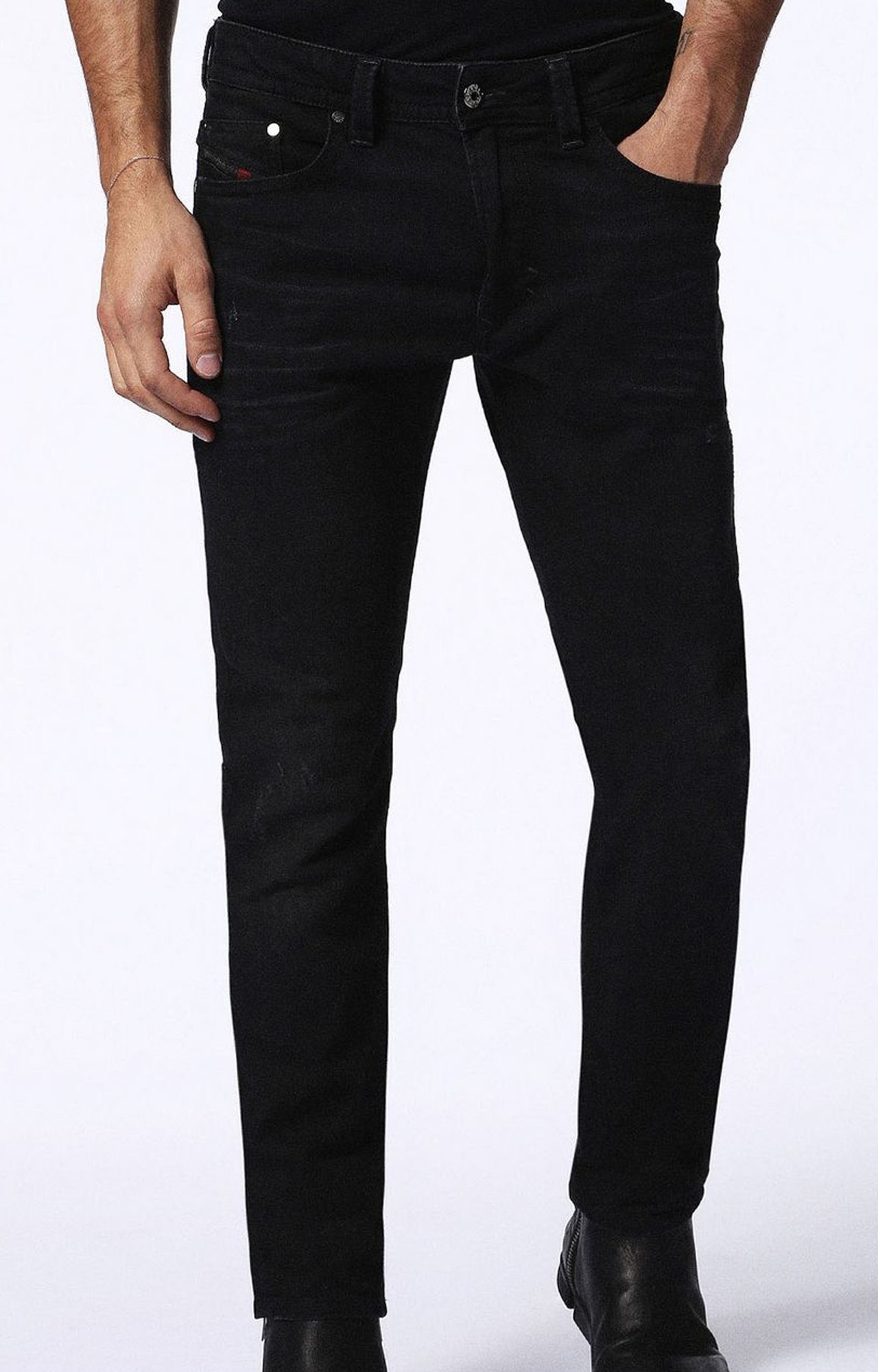 Diesel THAVAR L.32 PANTALONI Jeans