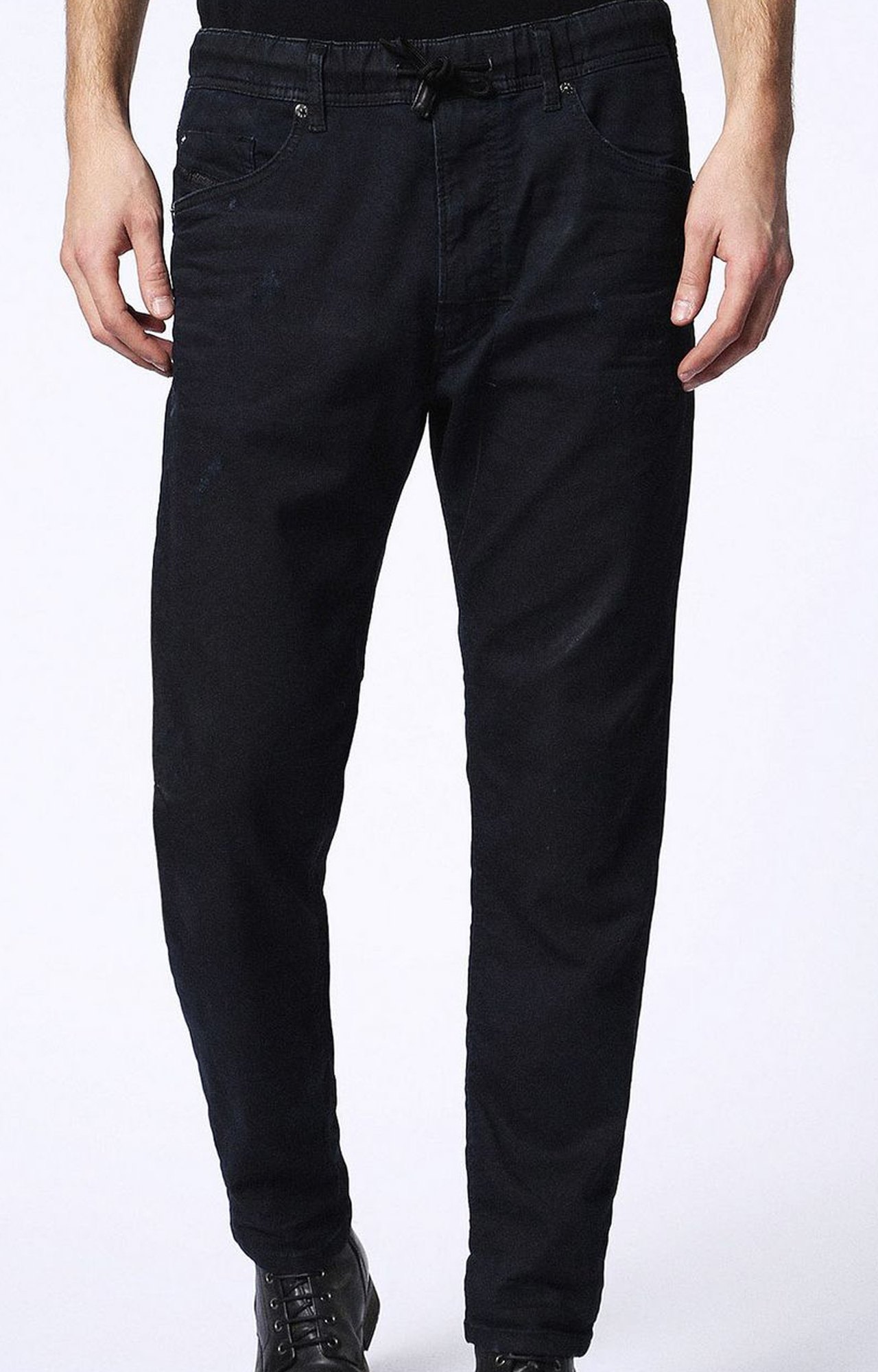 Diesel NARROT-NE Sweat jeans Jogg Jeans | DIESEL India New Website