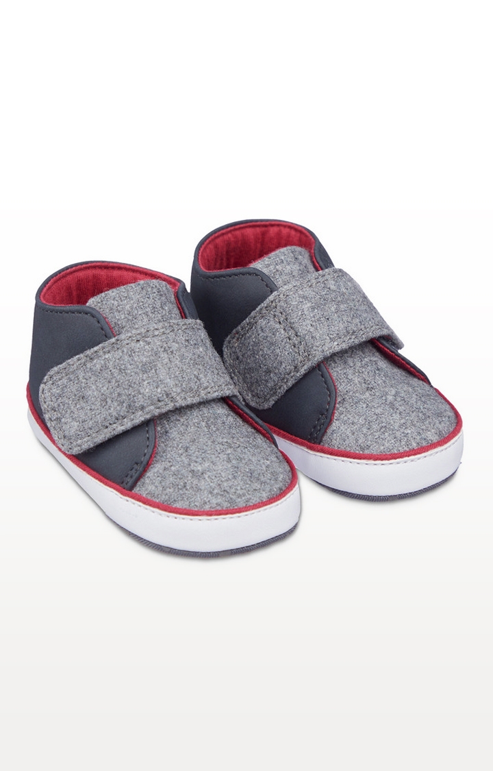 Mothercare | Grey Felt Pram Shoes 0