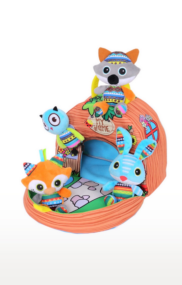 Biba Toys Woodland Friends Carry Along Tree House With 4 Animals