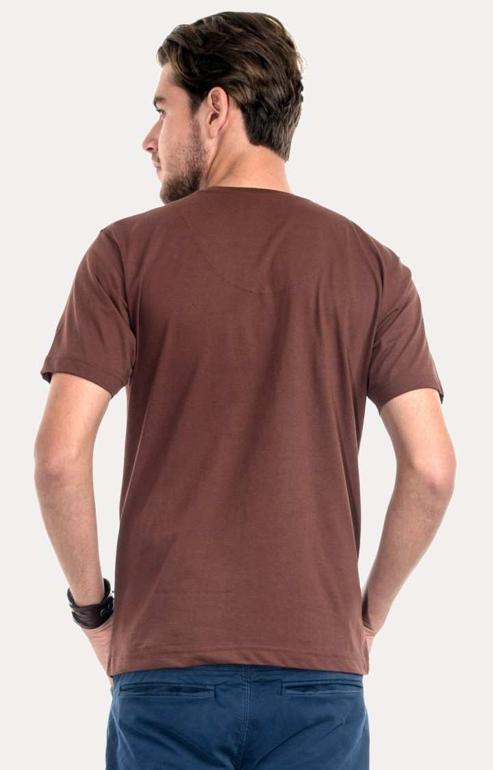 Brown Tee India, officially the Republic of India (Hindi: Bhārat Gaṇarājya),[26] is a country in South Asia. It is the seventh-largest country by area