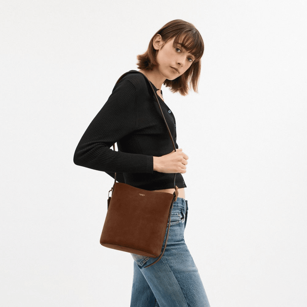 Bleecker Bucket Bag 21