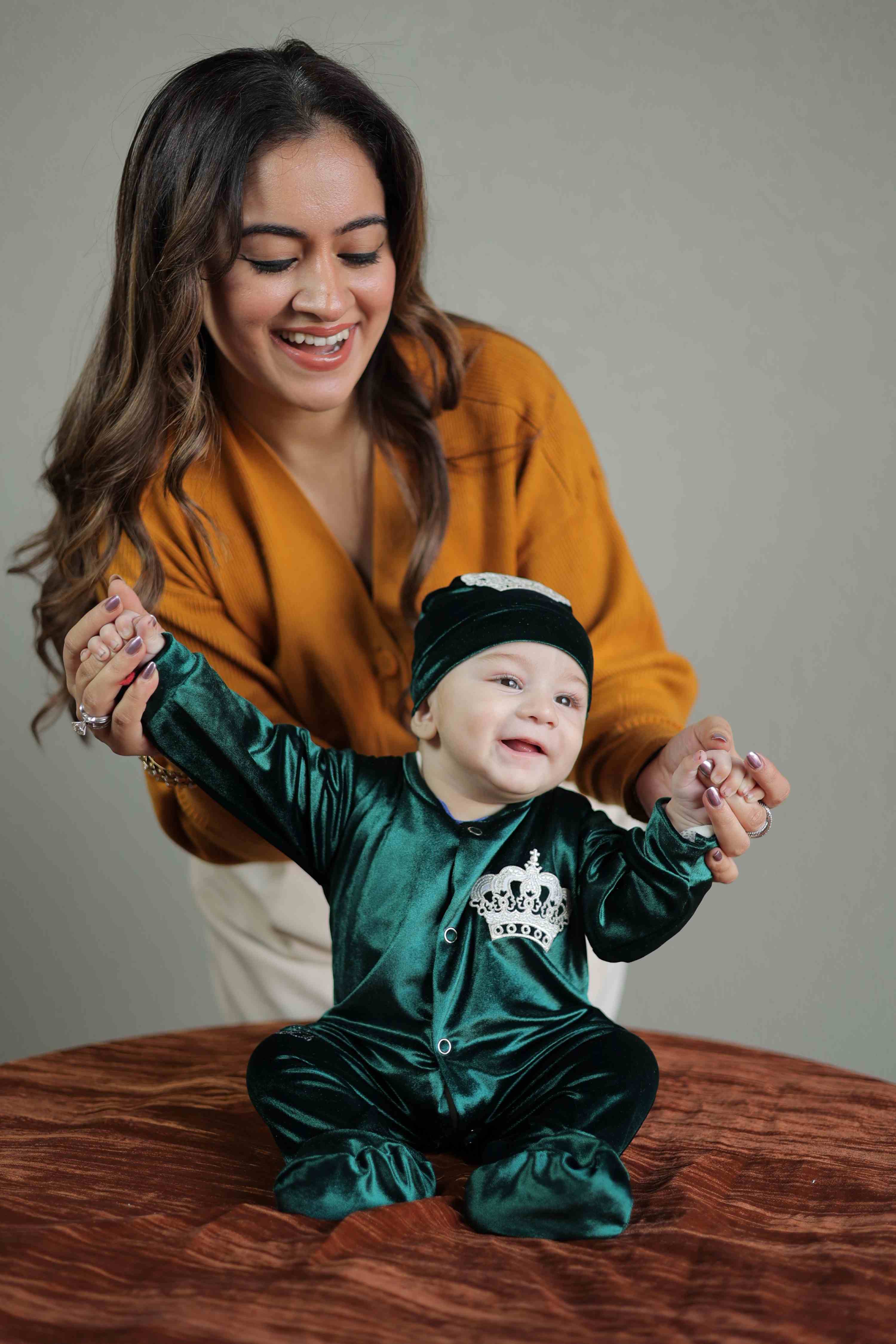 GLEAMING GREEN ROMPER SET