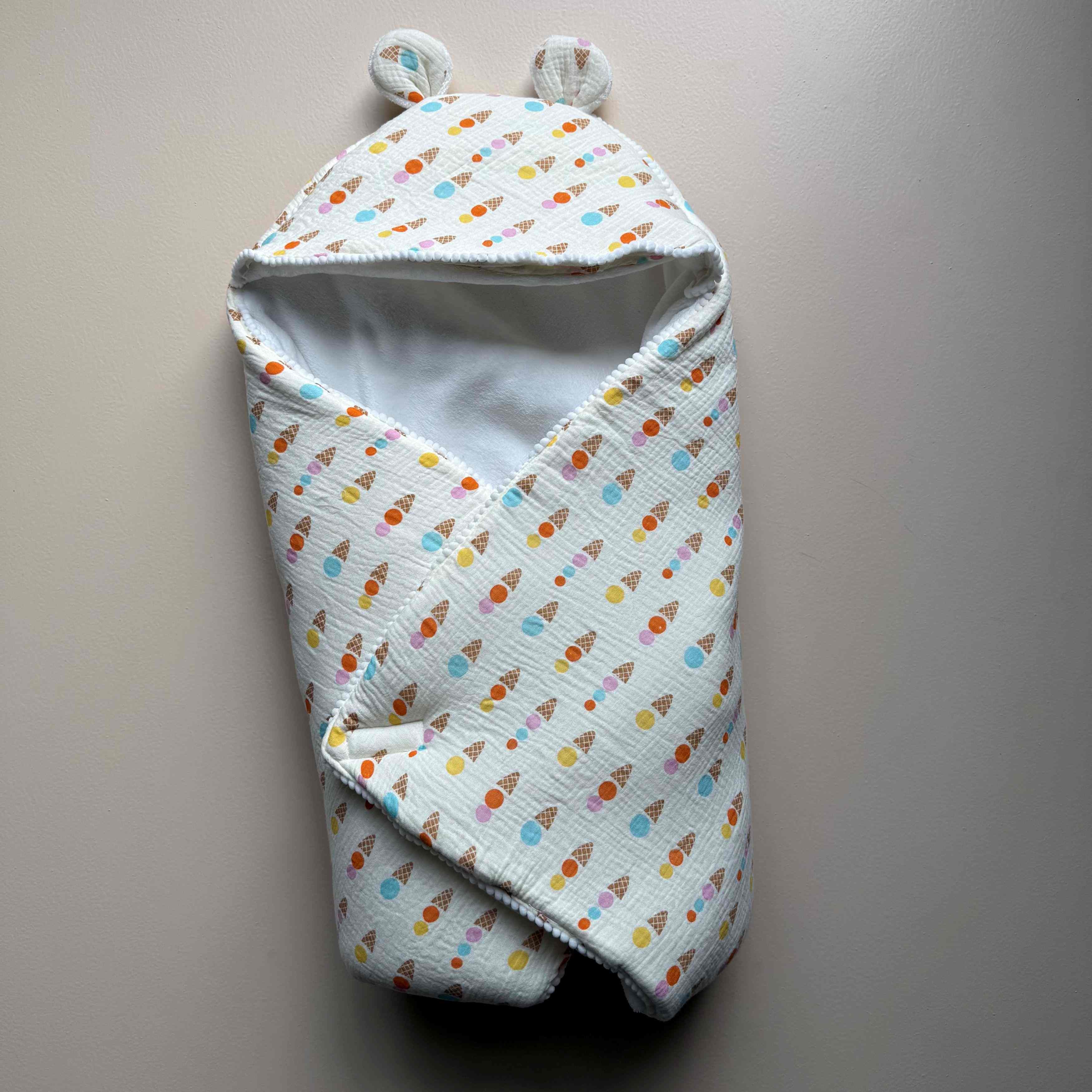 IceCream Cuddle Hooded Winter Drape