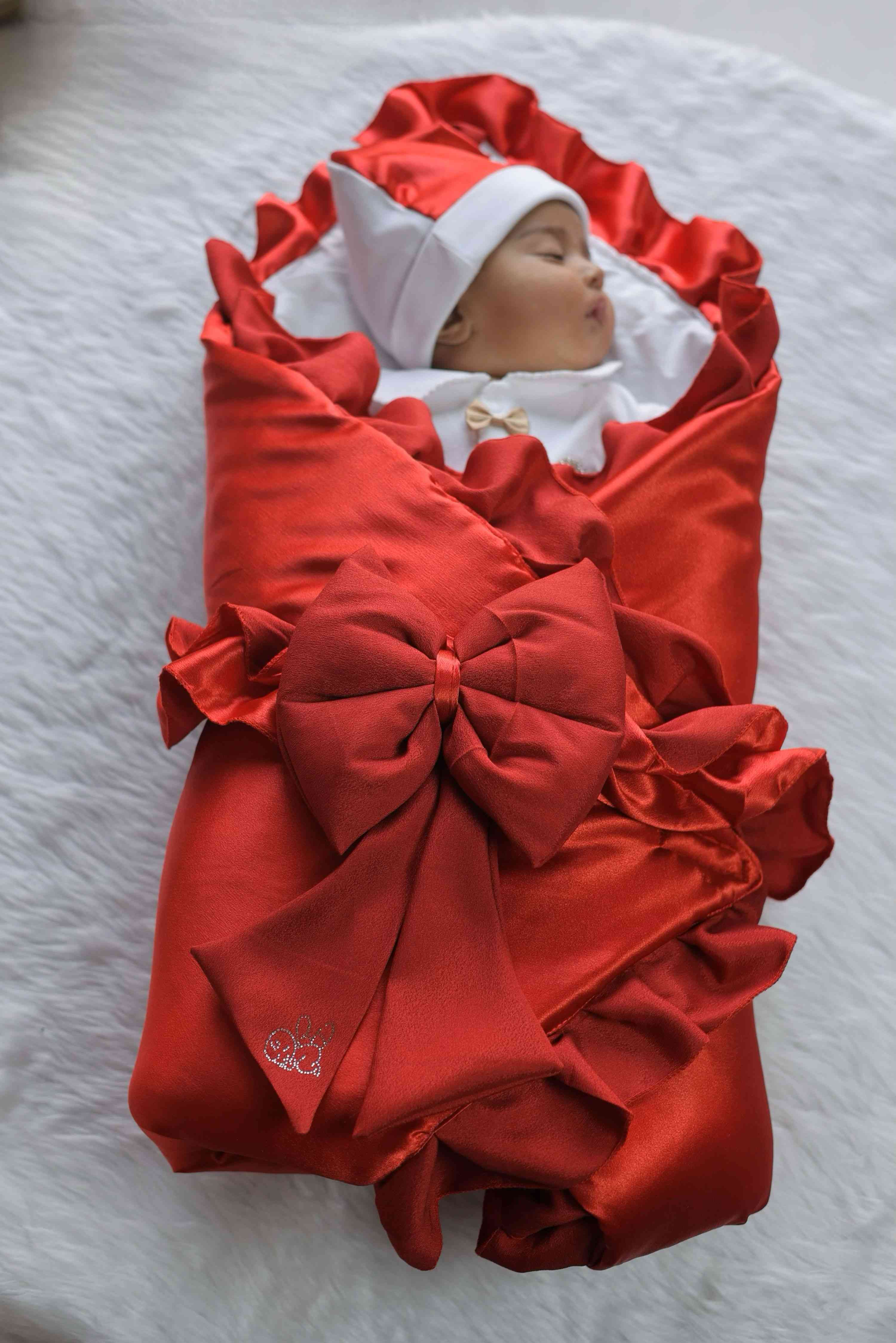 Scarlet Glow Luxe Drape Set