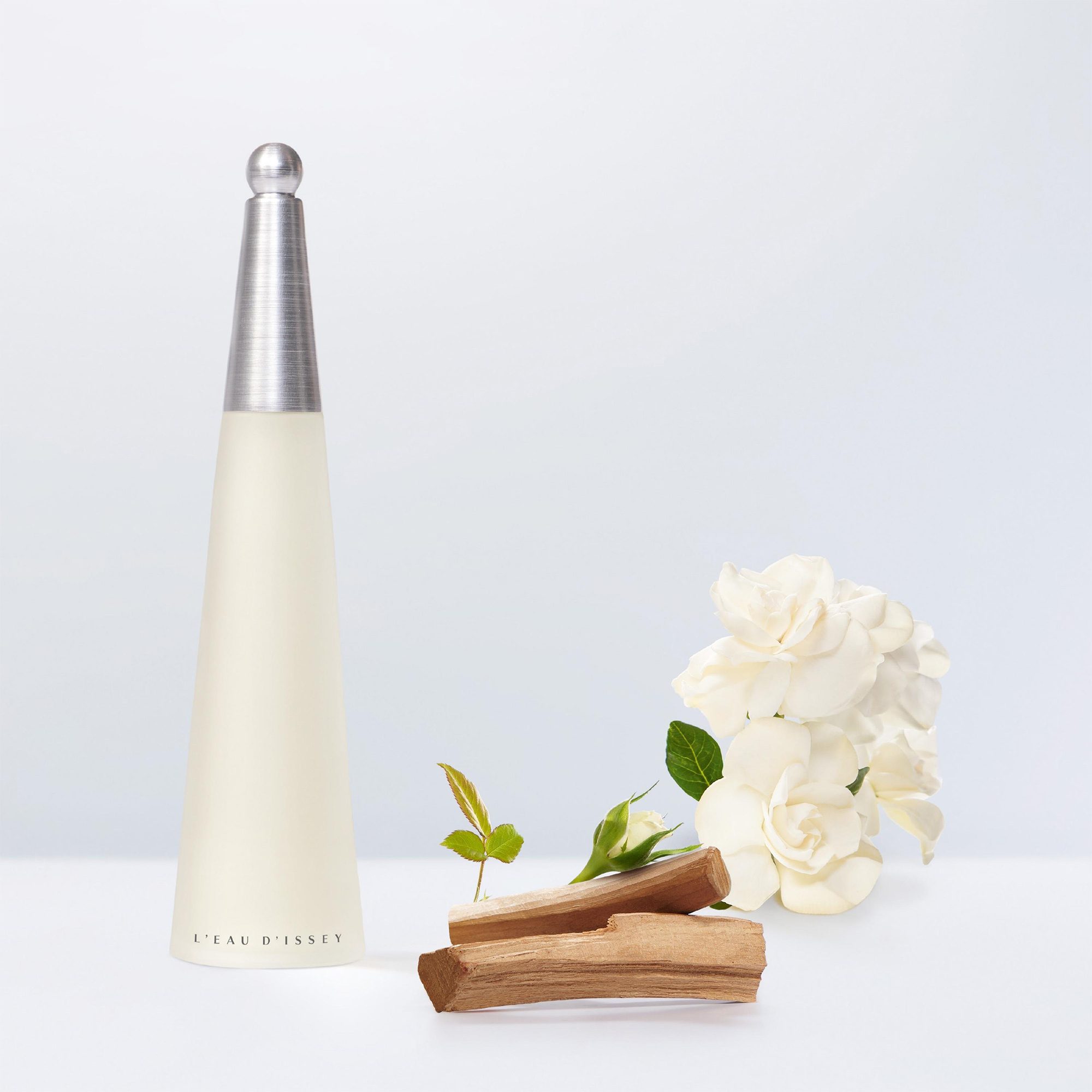 L'Eau D'Issey Eau De Toilette • 100ml