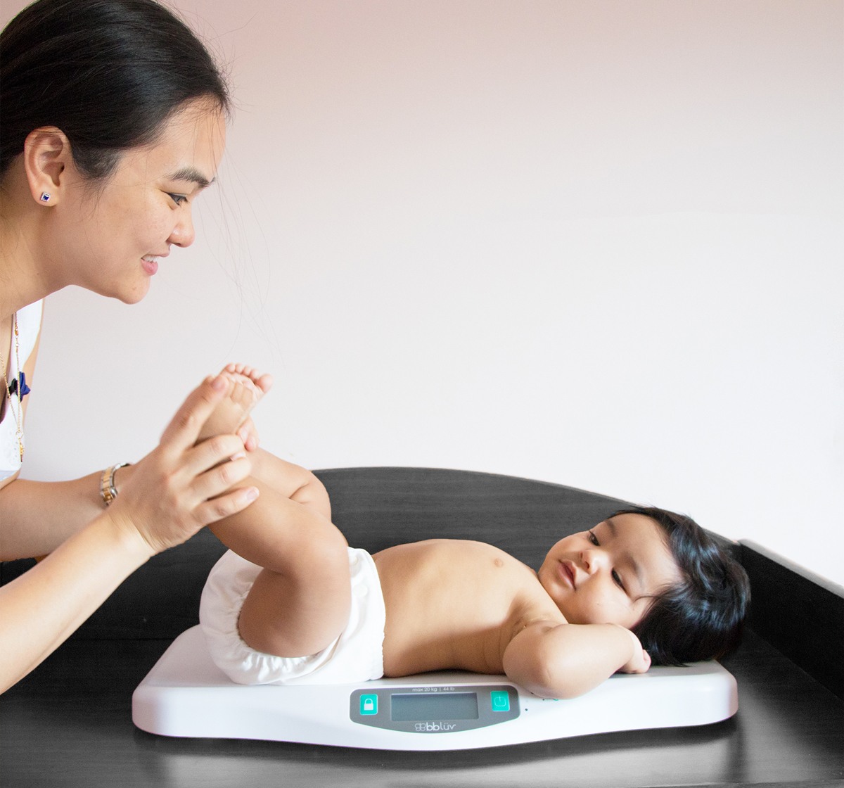 bbluv - Kilo - Smart and Precise Digital Baby Scale for Infants and Toddlers up to 44 lbs