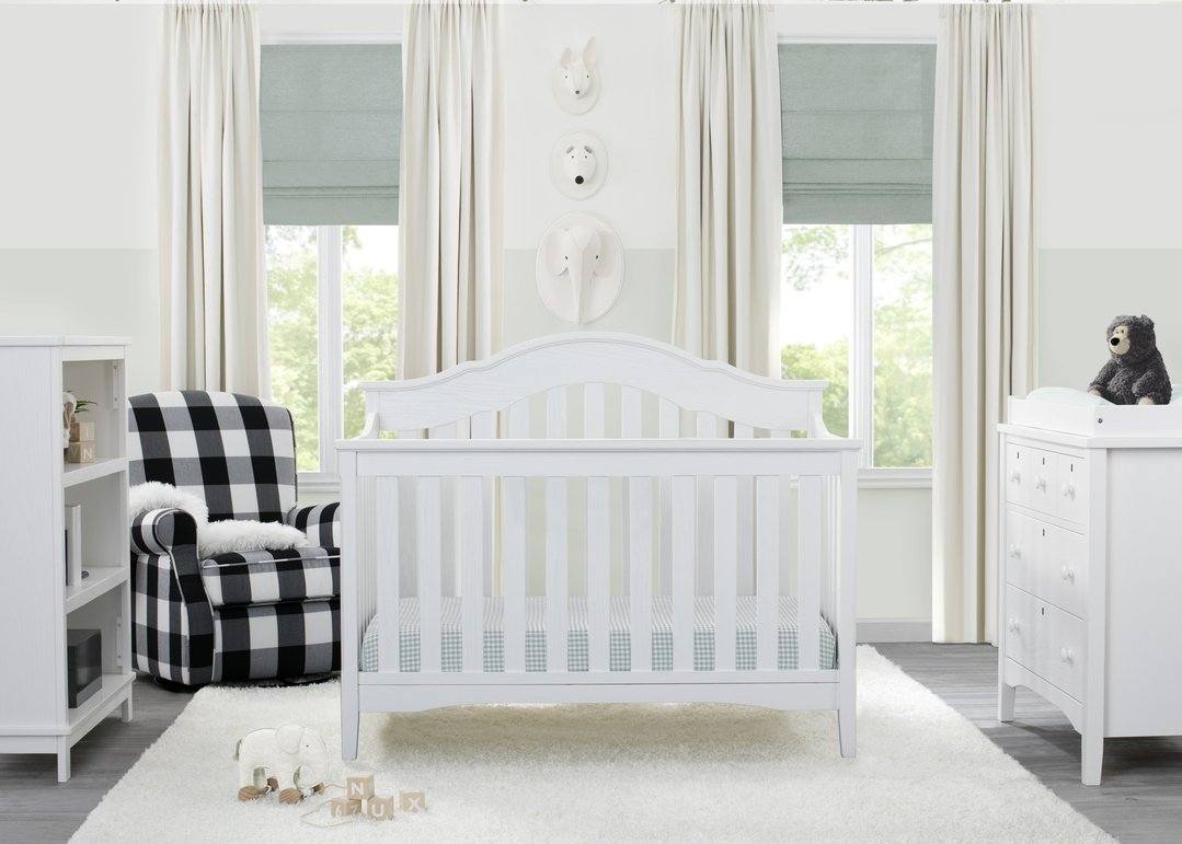 Delta Children Farmhouse 6 In 1 Convertible Crib White