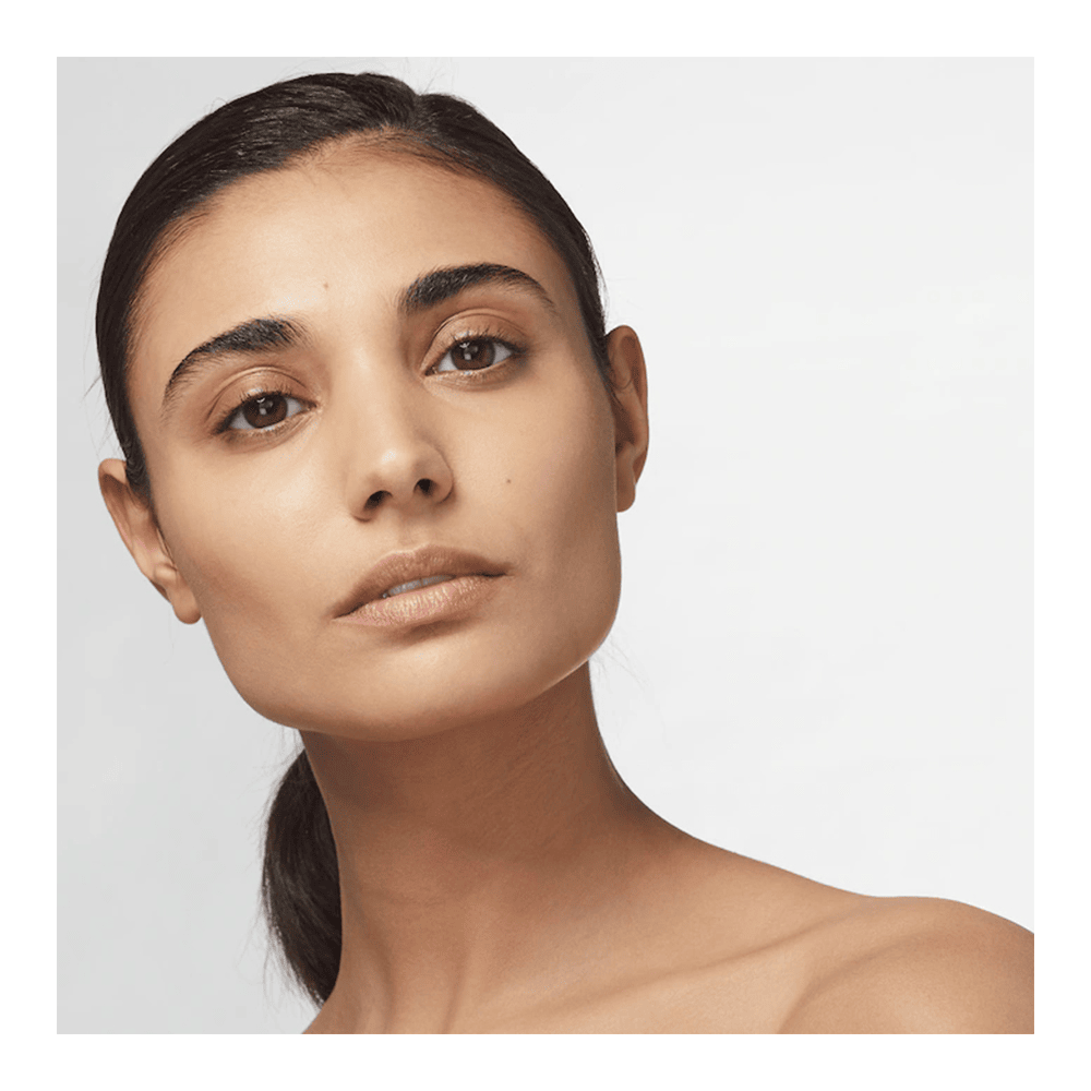 Double Wear Stay-In-Place Makeup SPF 10 Foundation • 2W2 Rattan - Light medium with warm olive undertones