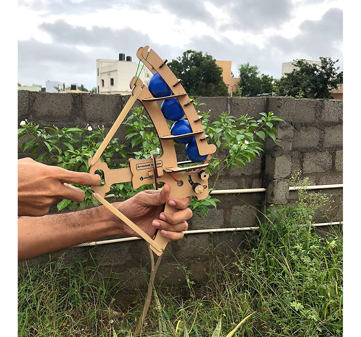 Butterfly Edufields Wooden Catapult Shooter vs Arrowball Shooter, 5Y+