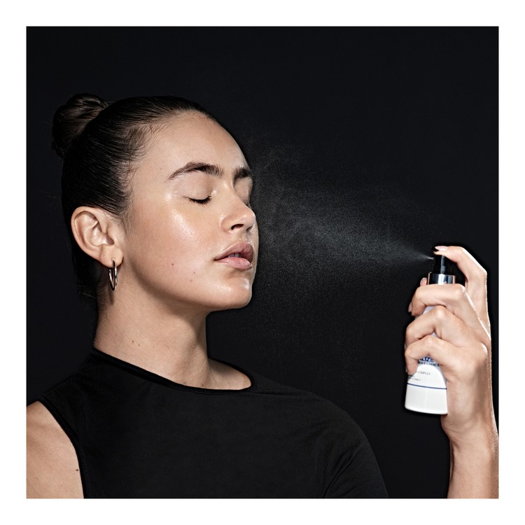 Photo Finish Revitalize 8-In-1 Primer Essence • 75ml
