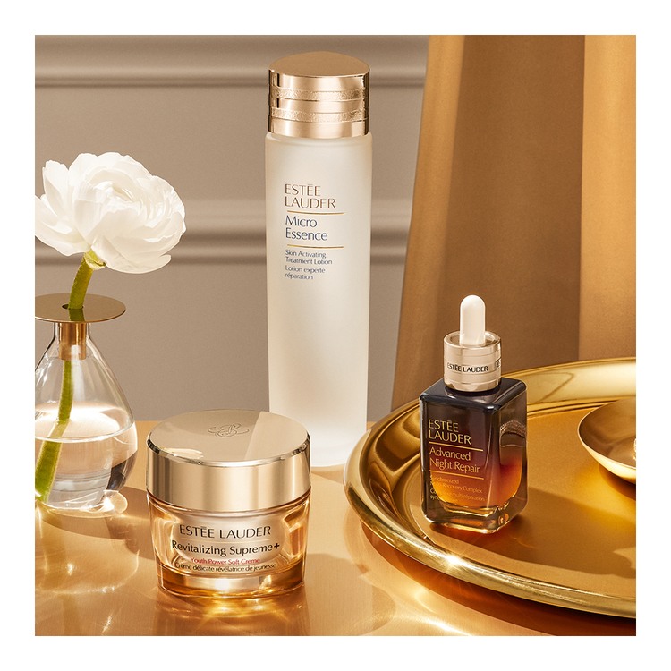 Revitalizing Supreme+ Youth Power Soft Creme Moisturizer • 50ml