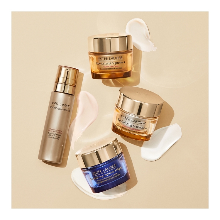 Revitalizing Supreme+ Night Intensive Restorative Crème • 50ml