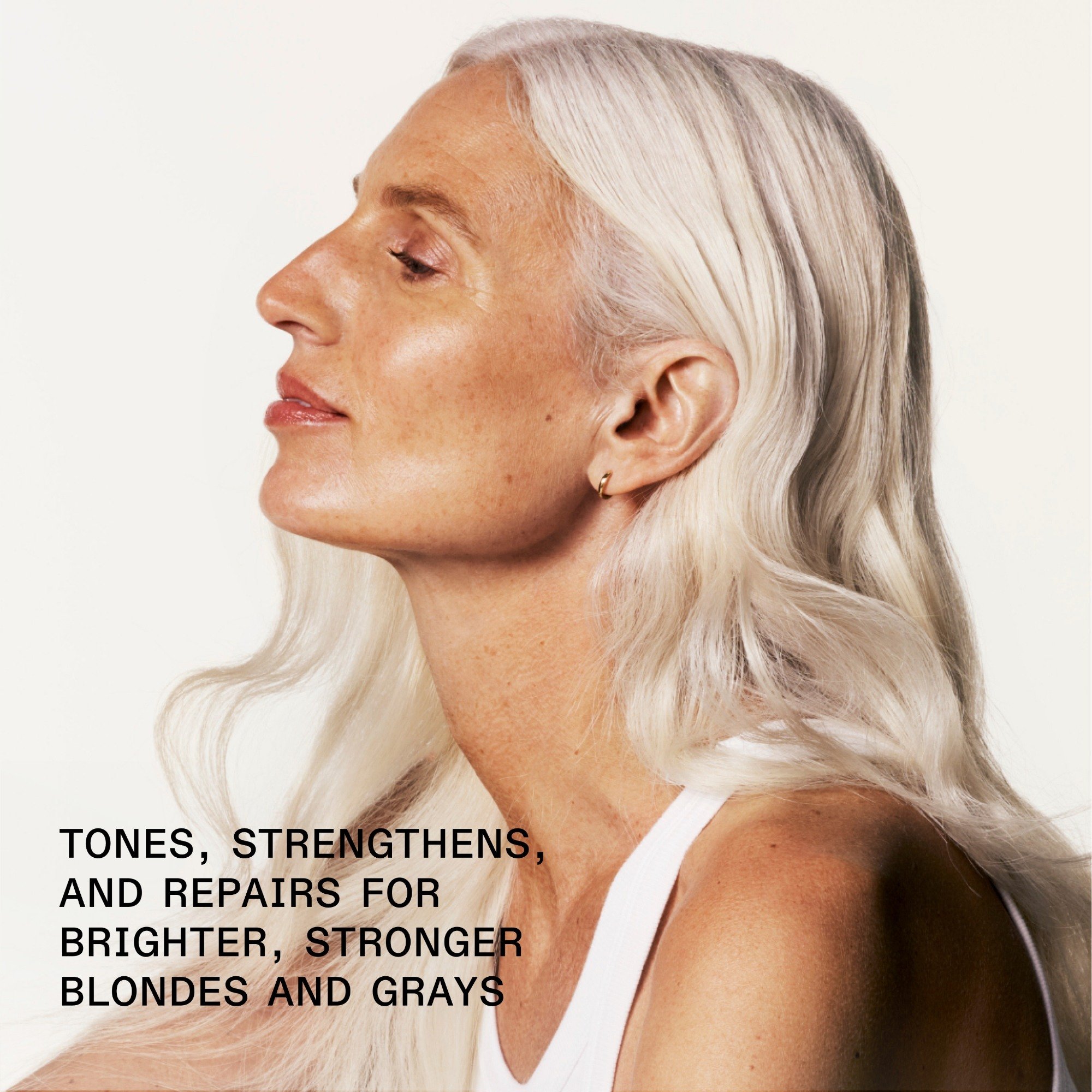 4P Blonde Enhancer™ Toner Shampoo • 250ml