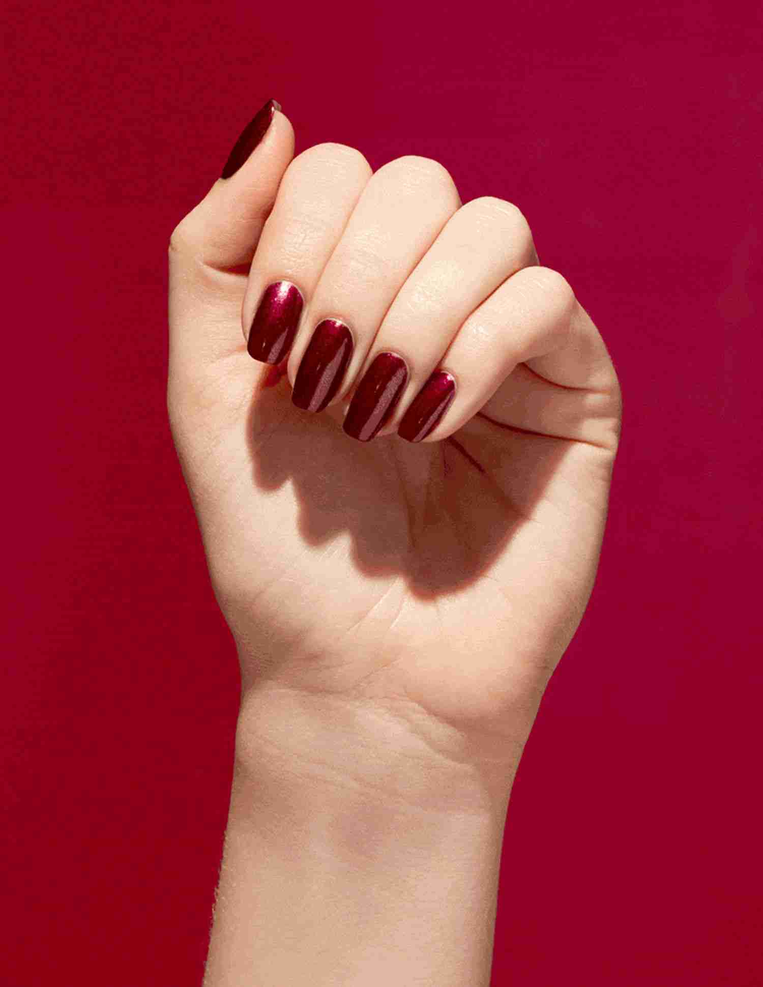 Nature Strong Nail Lacquer • Raisin Your Voice