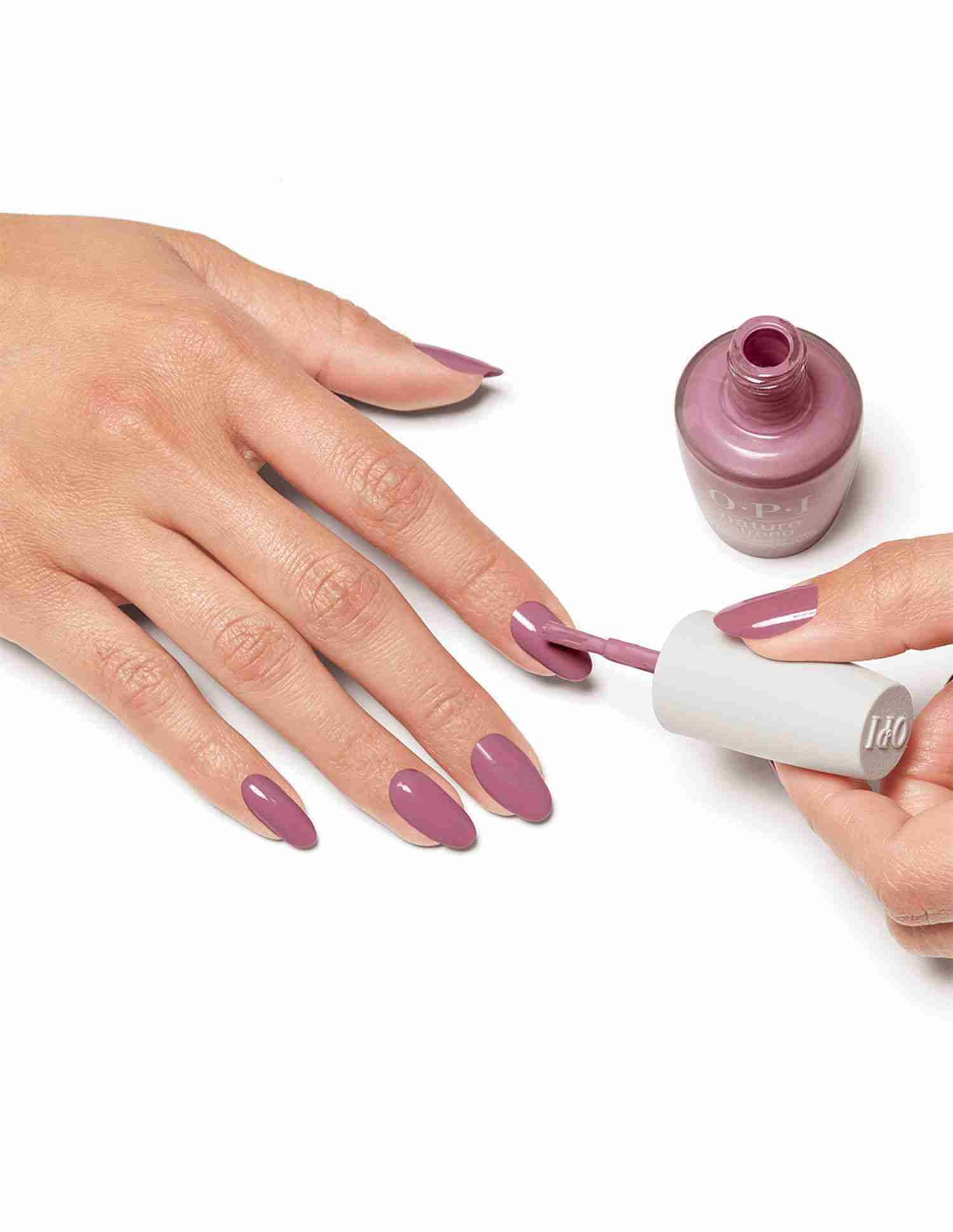 Nature Strong Nail Lacquer • Simply Radishing