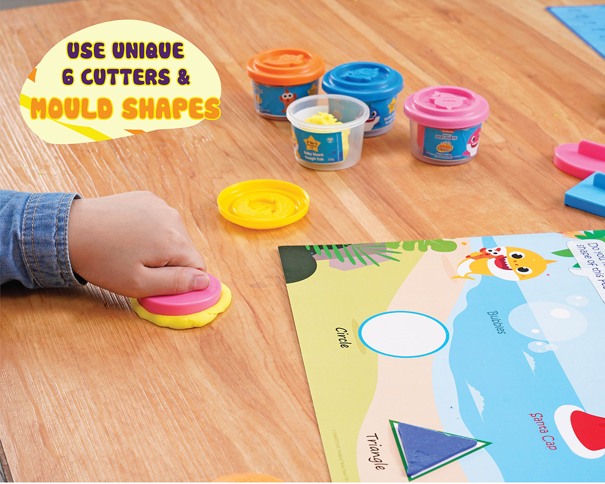 WinMagic Dough Magic Baby Shark Spot & Shape Activity Set For Kids of Age 3Y+, Multicolour