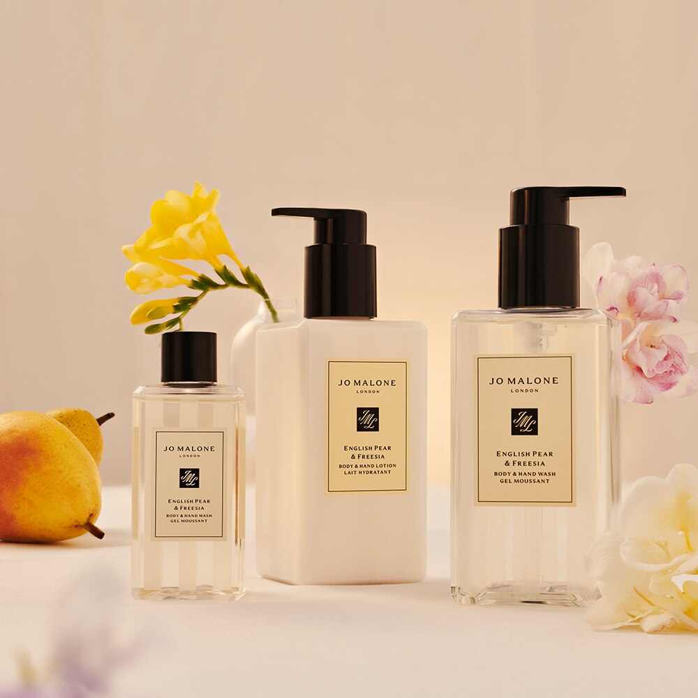 ✨ジョーマローンEnglish Pear & Freesia ボディローション Amazon.com : Jo Malone English Pear & Freesia Body & Hand
