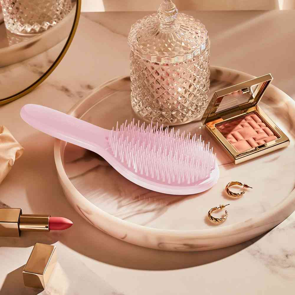 Ultimate Styler Regular Hairbrush • Millennial Pink
