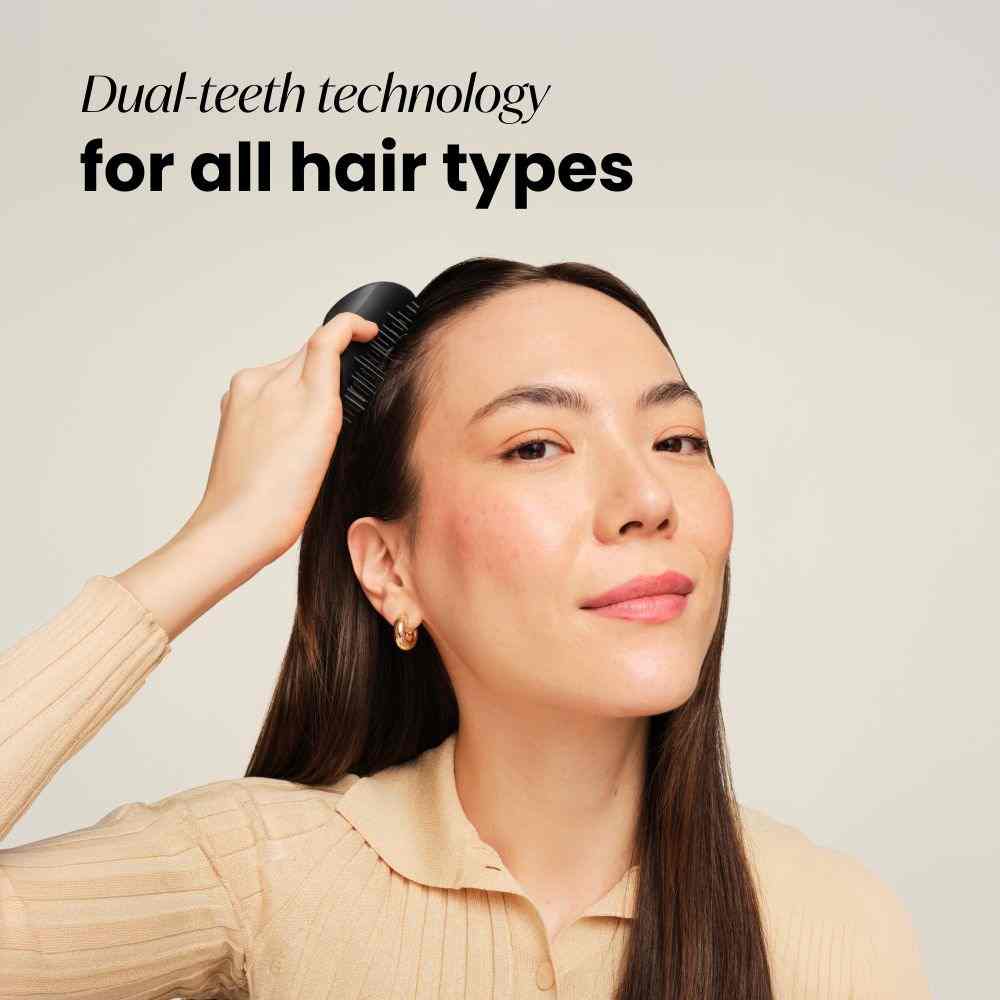 Scalp Exfoliator & Massager • Onyx Black