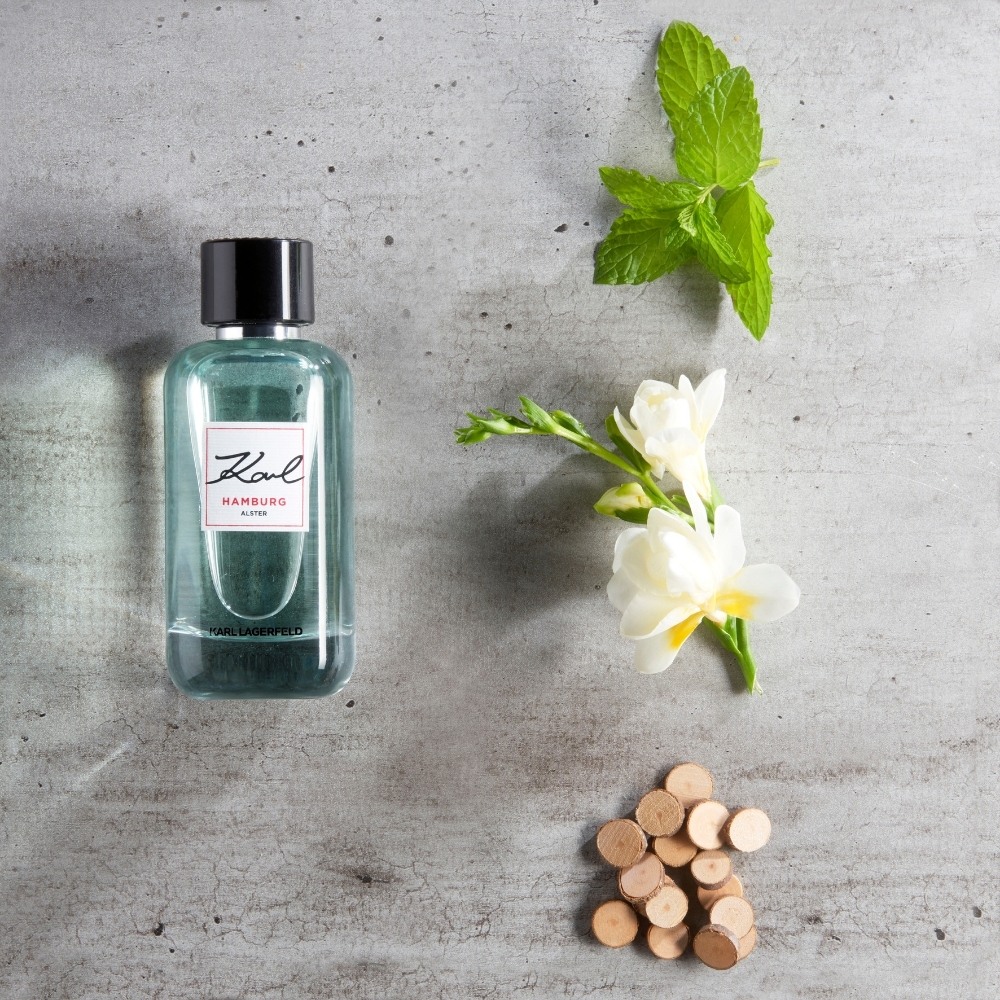 Places by Karl Hamburg Alster EDT • 60ml