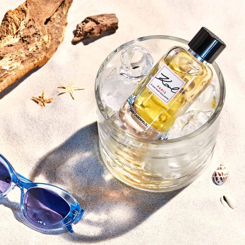 Places by Karl Paris 21 Rue Saint-Guillaume EDP • 100ml