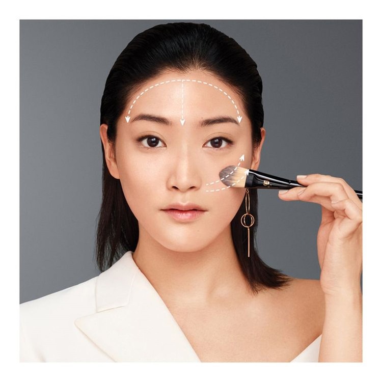 Teint Idole Ultra Wear Foundation SPF 15 • 4