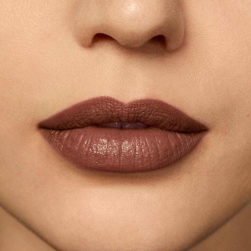 Rouge Essentiel Silky Creme Lipstick • Brun Naturel