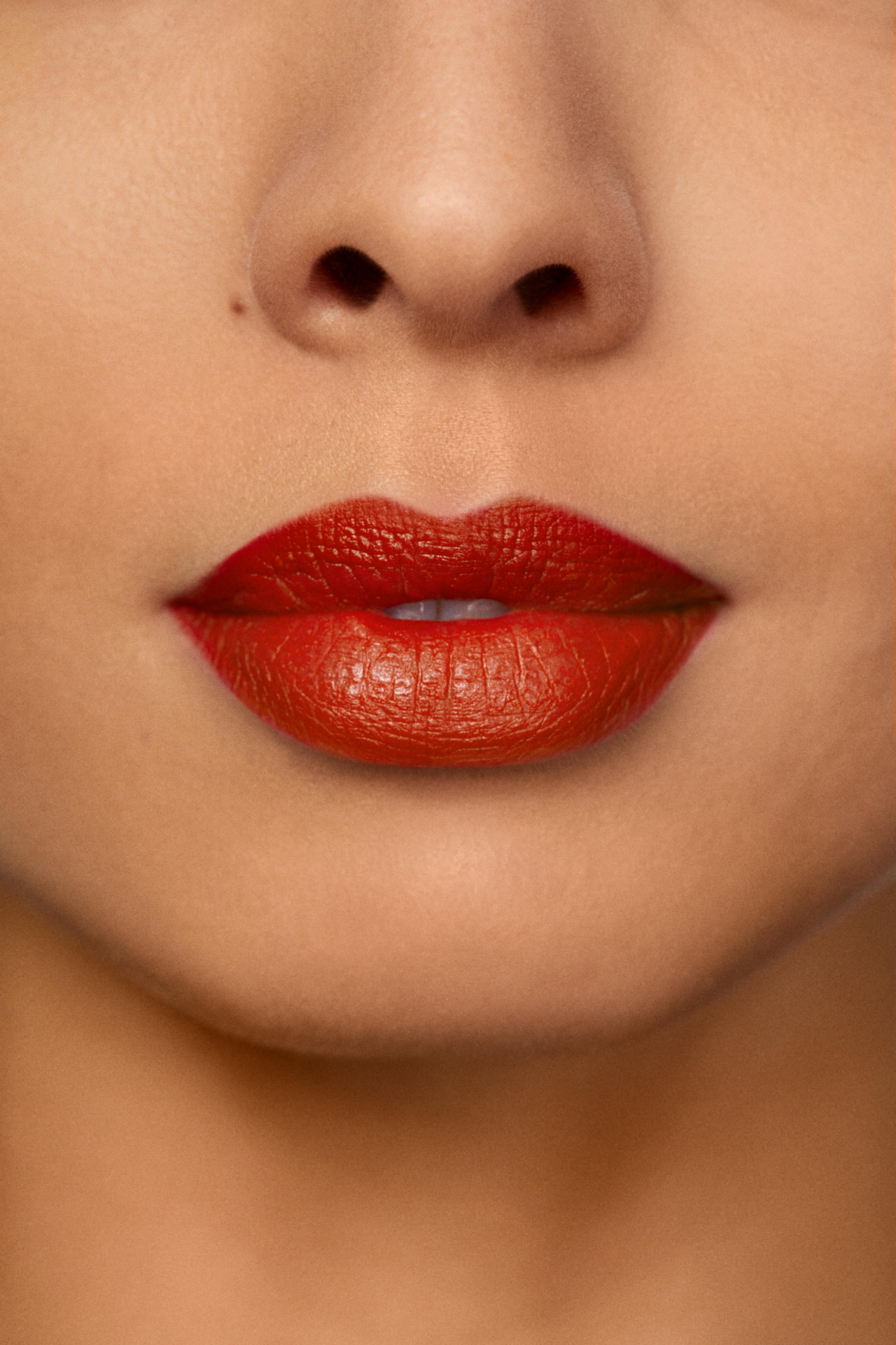 Rouge Essentiel Silky Creme Lipstick • Coral Vif