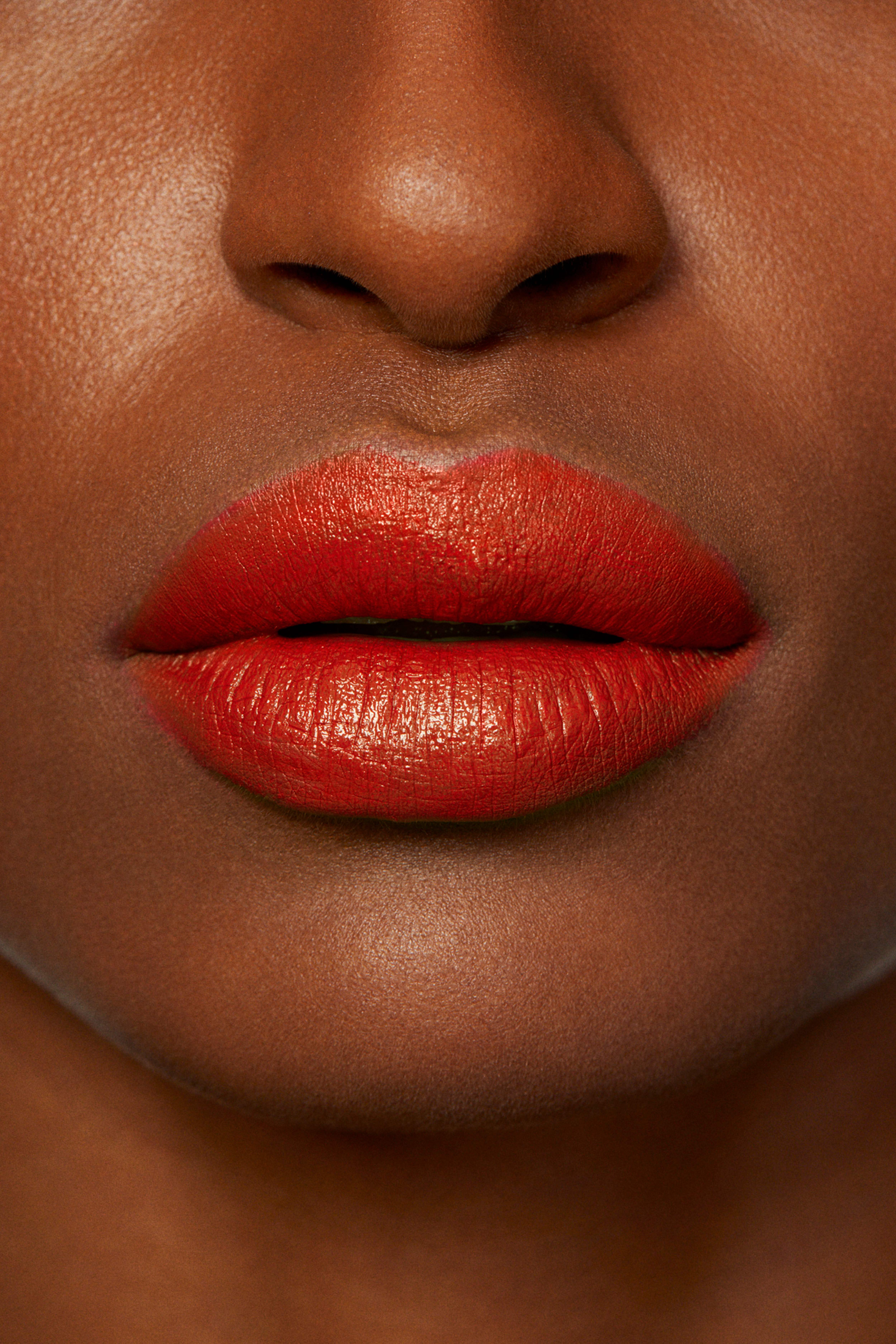 Rouge Essentiel Silky Creme Lipstick • Coral Vif