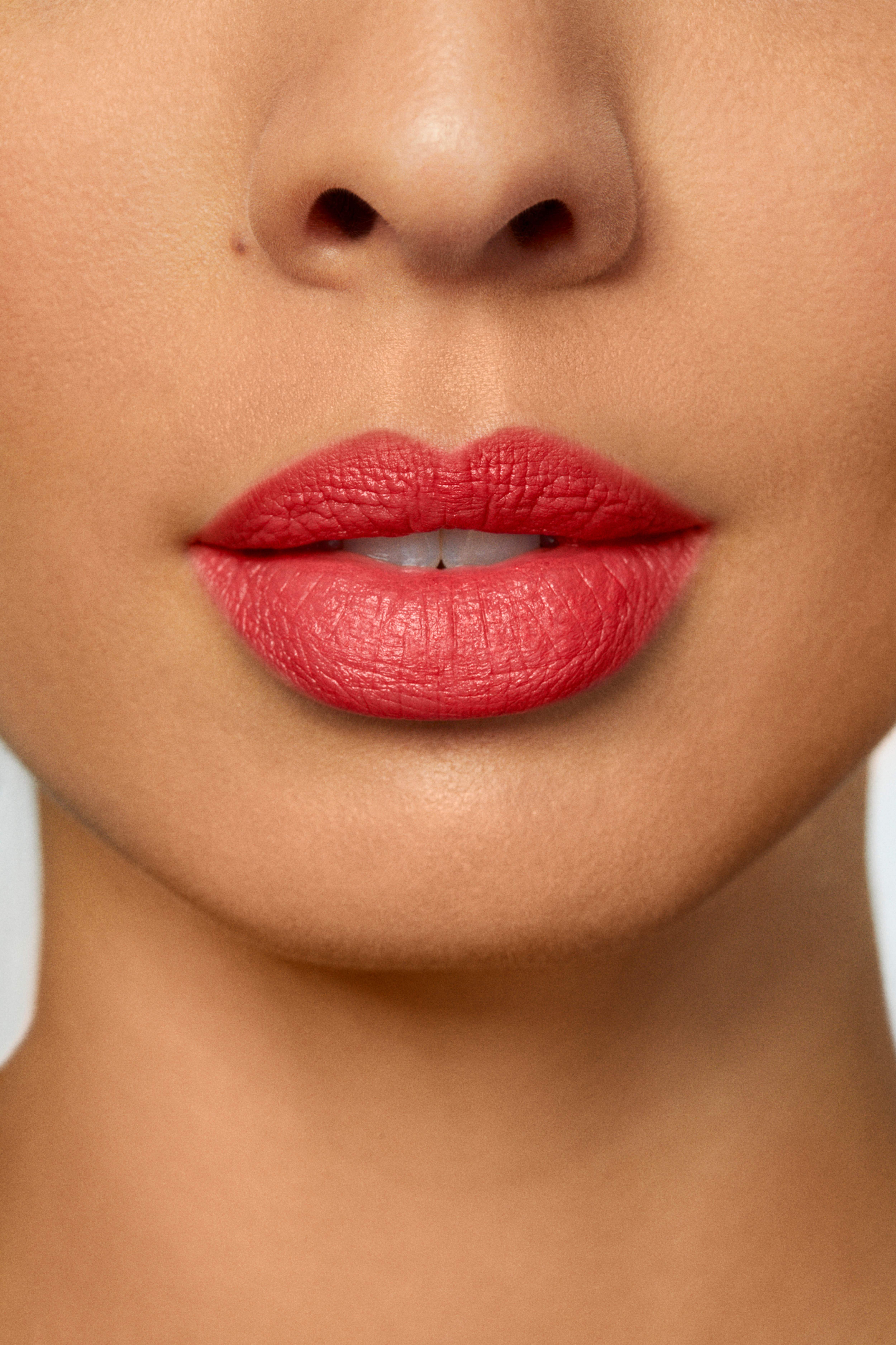 Rouge Essentiel Silky Creme Lipstick • L'Orange