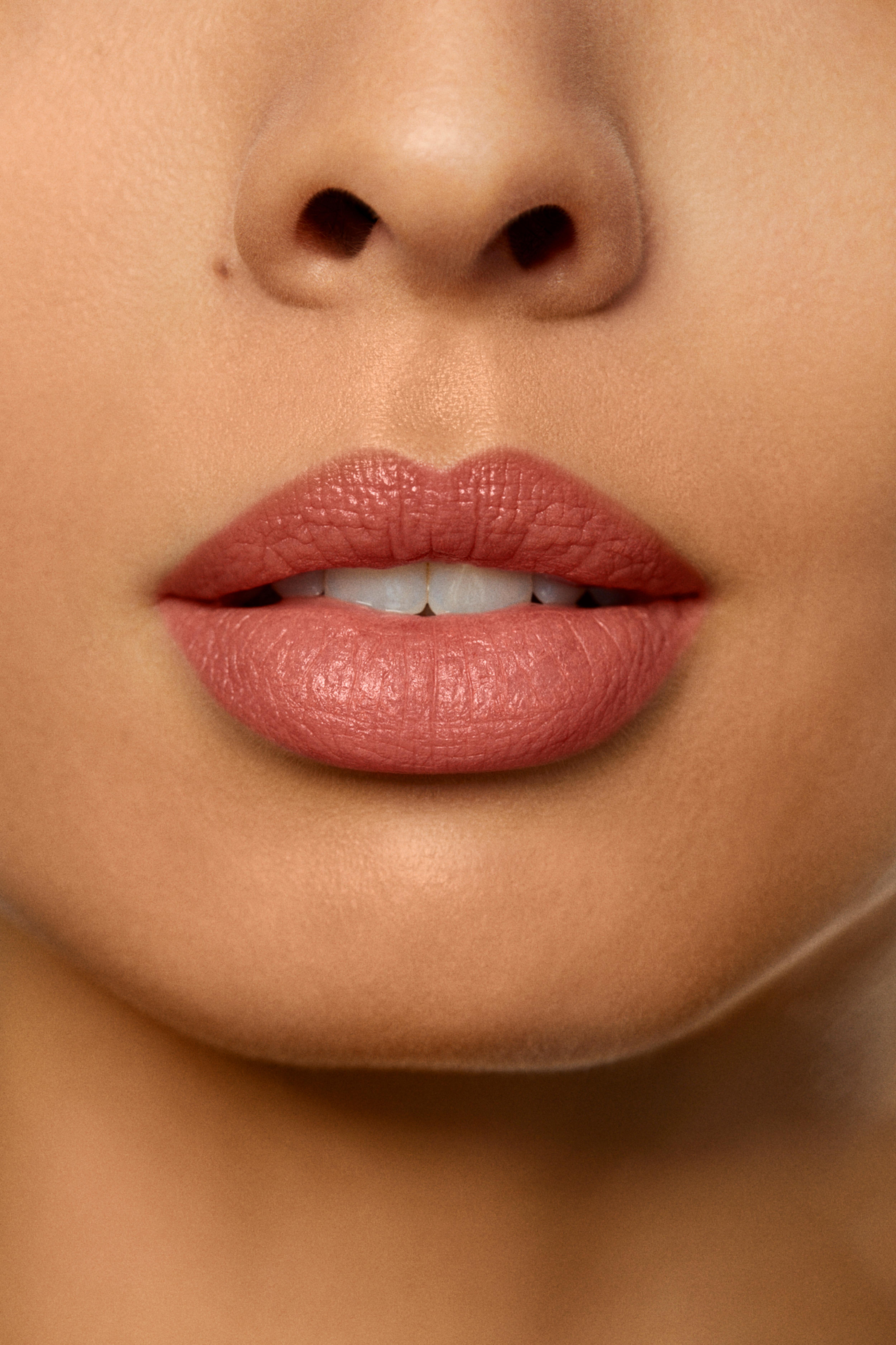 Rouge Essentiel Silky Creme Lipstick • Nude Nouveau