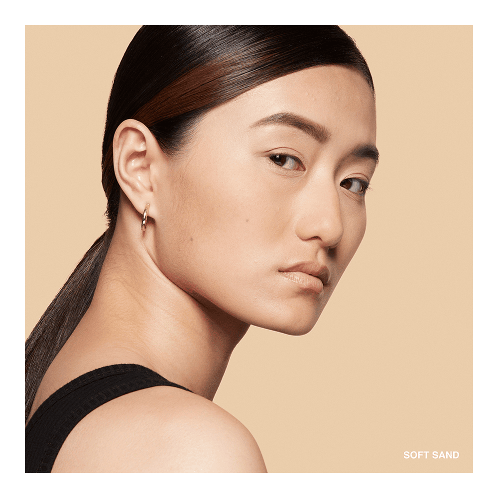 Sheer Finish Pressed Powder (Re-form) • Soft Sand - Medium Beige