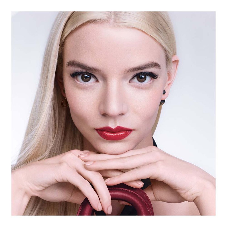 Addict Shine 90% Natural Origin Refillable Lipstick • 980 Dior Tarot