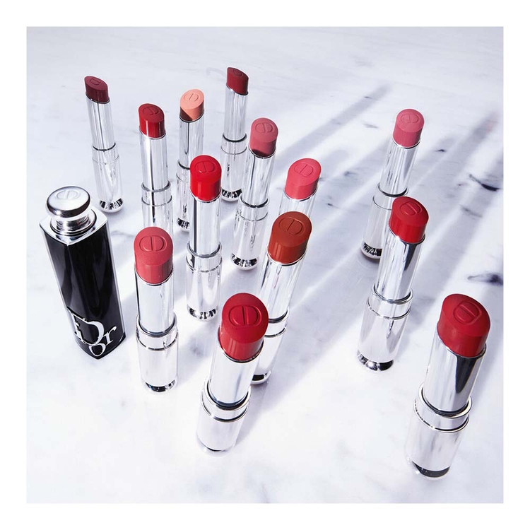 Addict Shine 90% Natural Origin Refillable Lipstick • 636 Ultra Dior