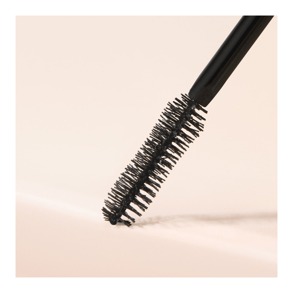 Perfect Strokes Universal Volumizing Mascara • 13.5ml