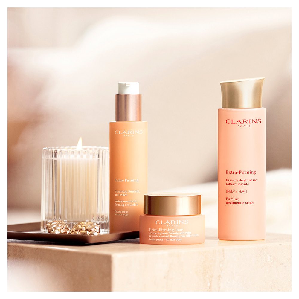 Extra-Firming Treatment Essence • 200ml