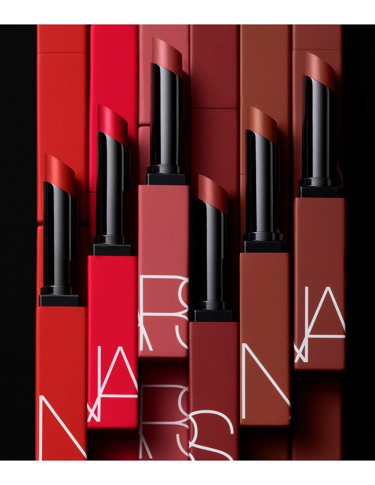 Powermatte Lipstick • 115 Thunder Kiss