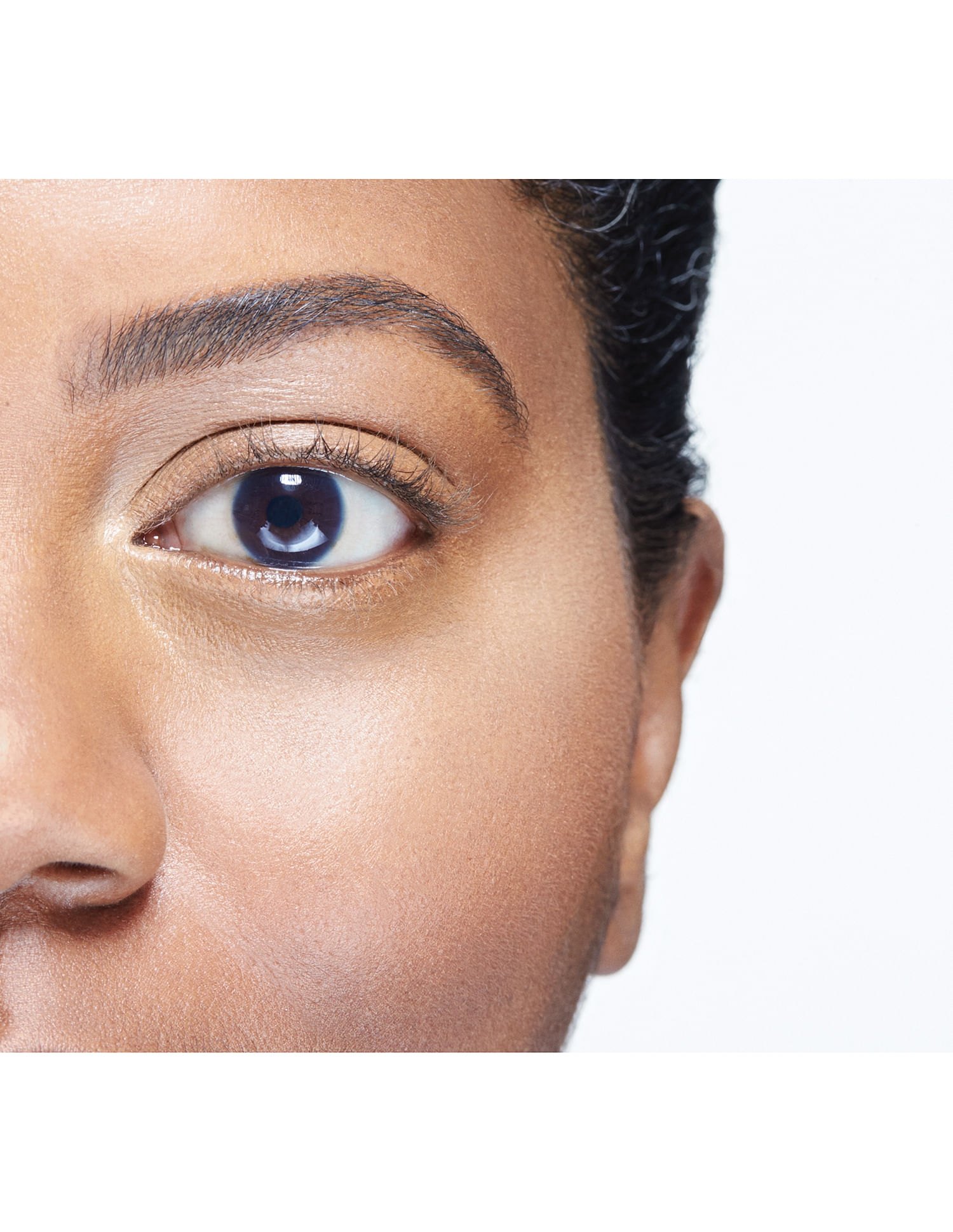 Radiant Creamy Concealer • Amande