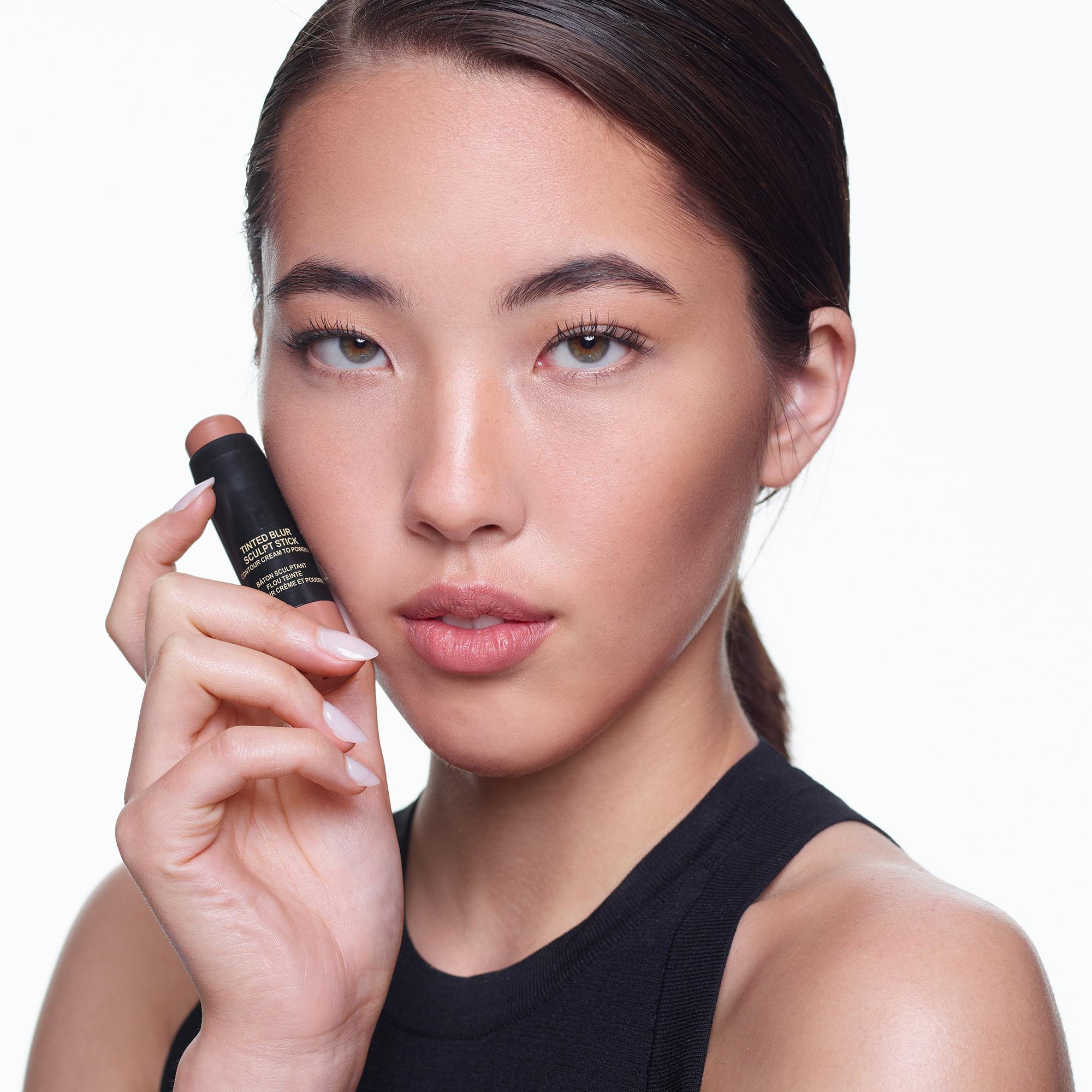 Tinted Blur Sculpt Stick • Light