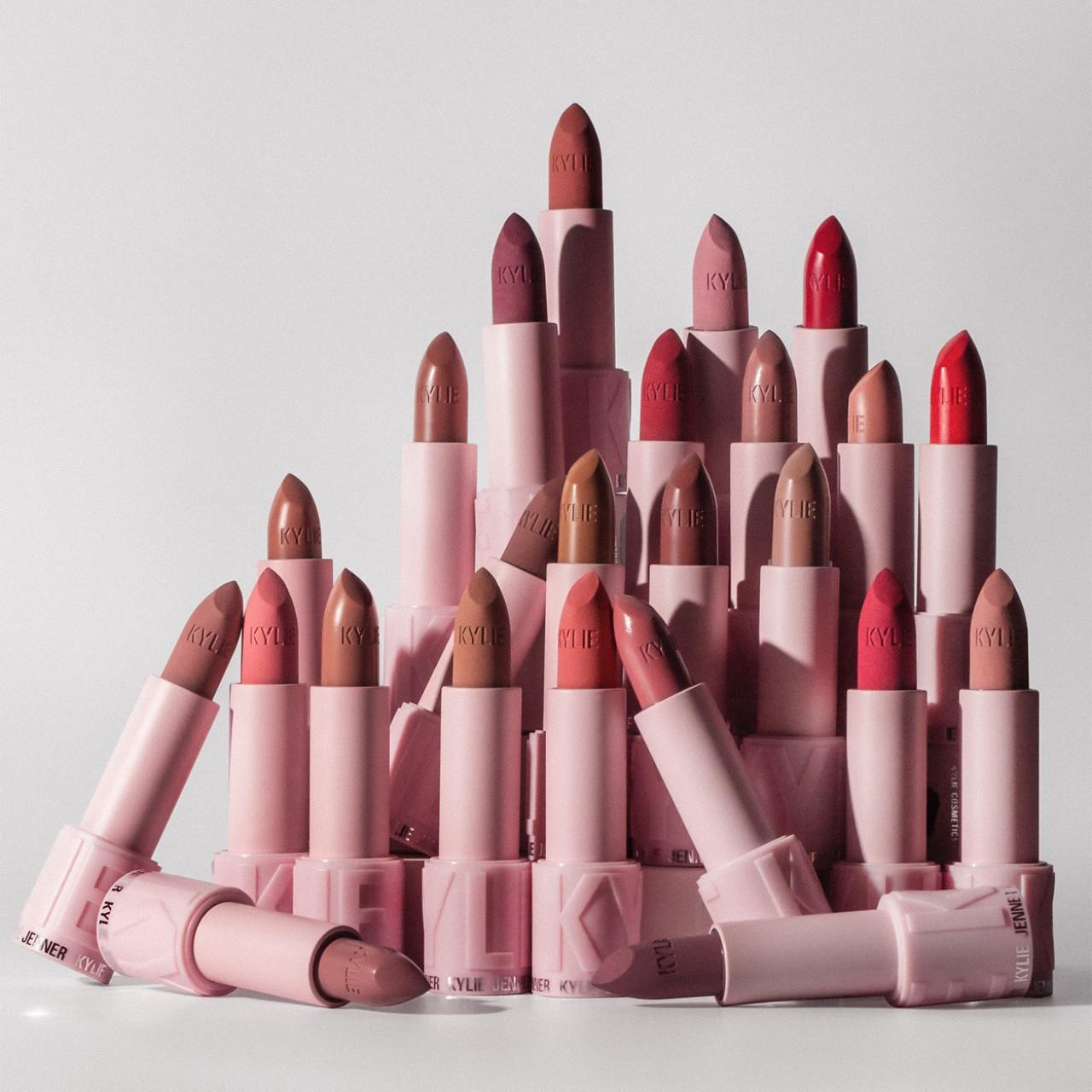 Crème Lipstick • Talk Is Cheap