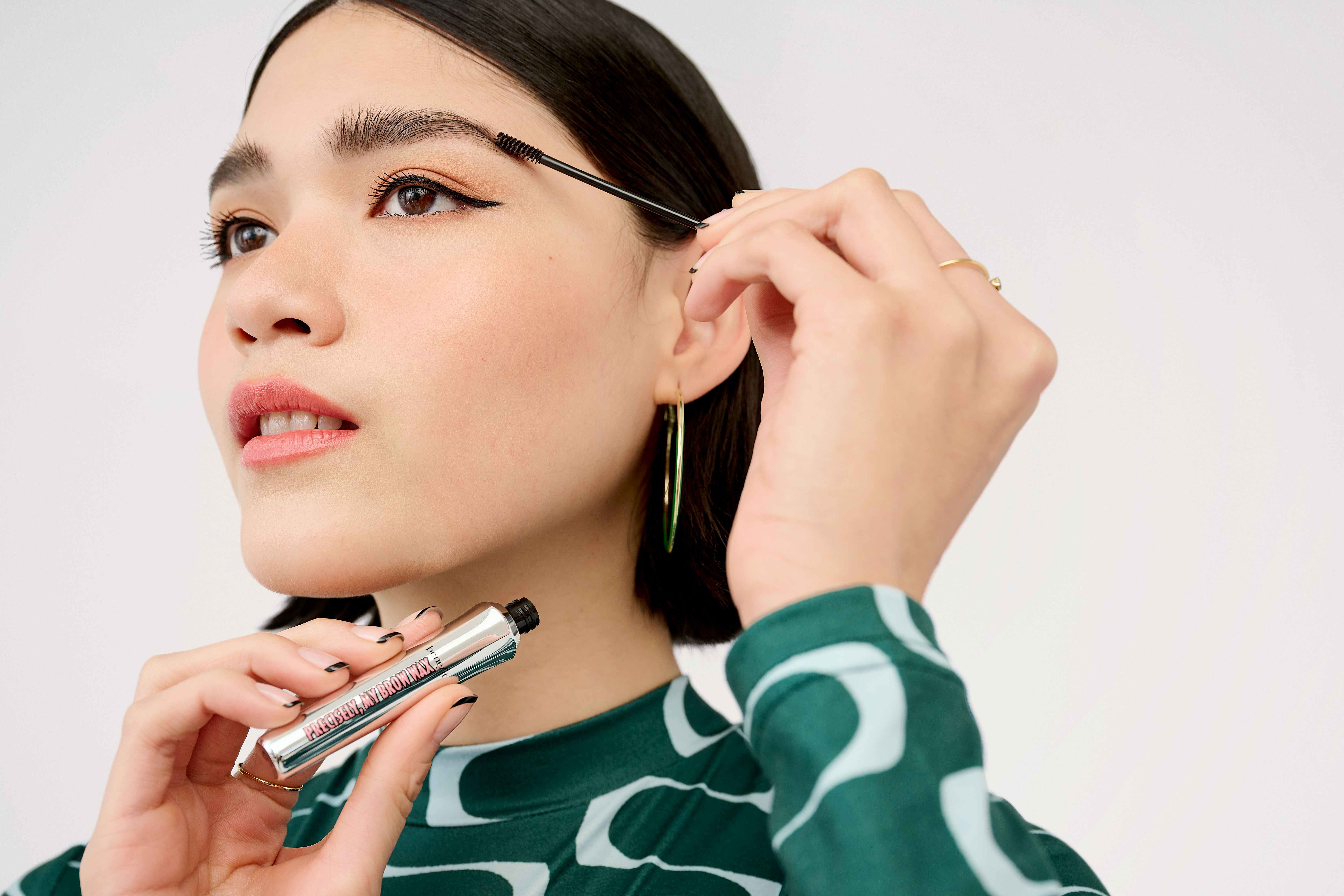 Precisely My Brow Wax • 5 (Warm Black Brown)